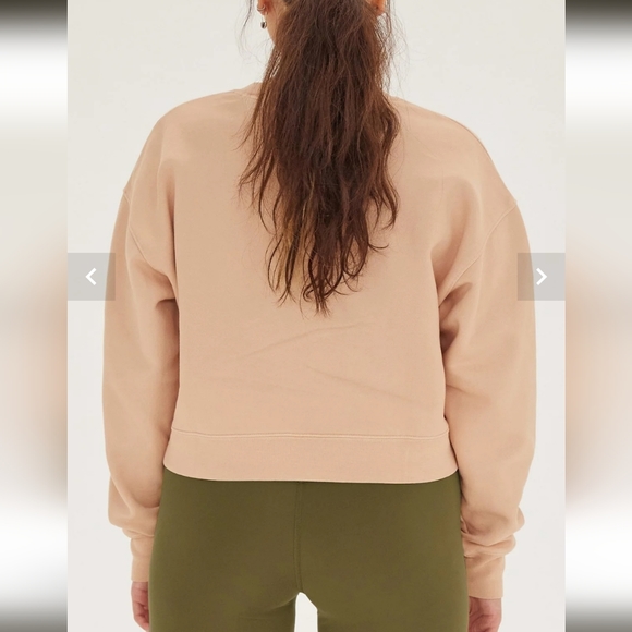 Girlfriend Collective crop crew neck sweatshirt in Canyon Size M - Picture 2 of 7